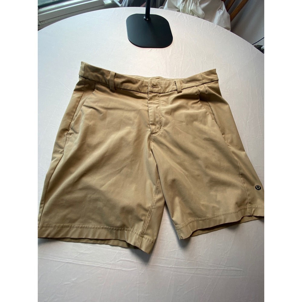 Lululemon Commission Shorts Mens 36 Khaki Tan Golf Casual Chino Stretch 9 Inch